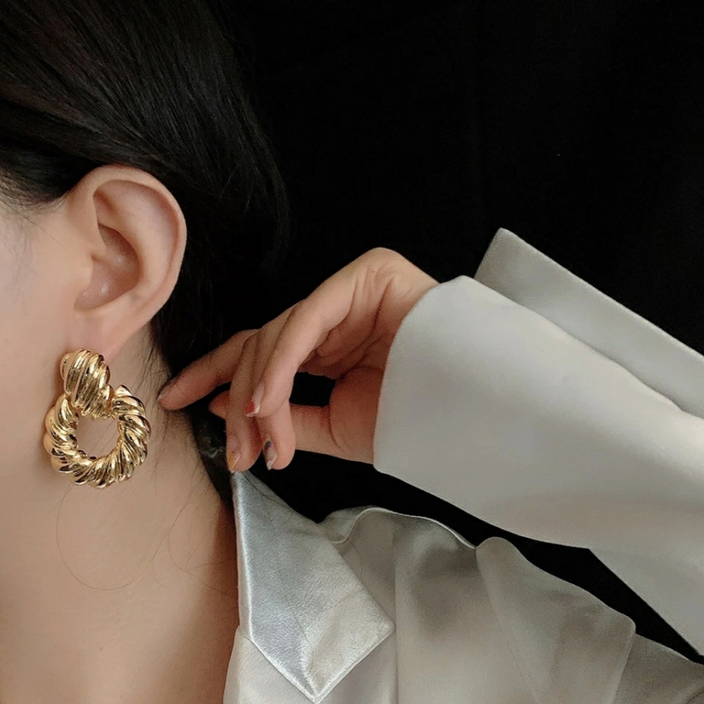 Gold earrings - Picture 2 of 8